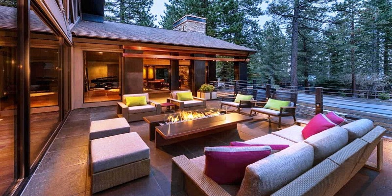 Outdoor Living Spaces in top 5 home renovation trends 